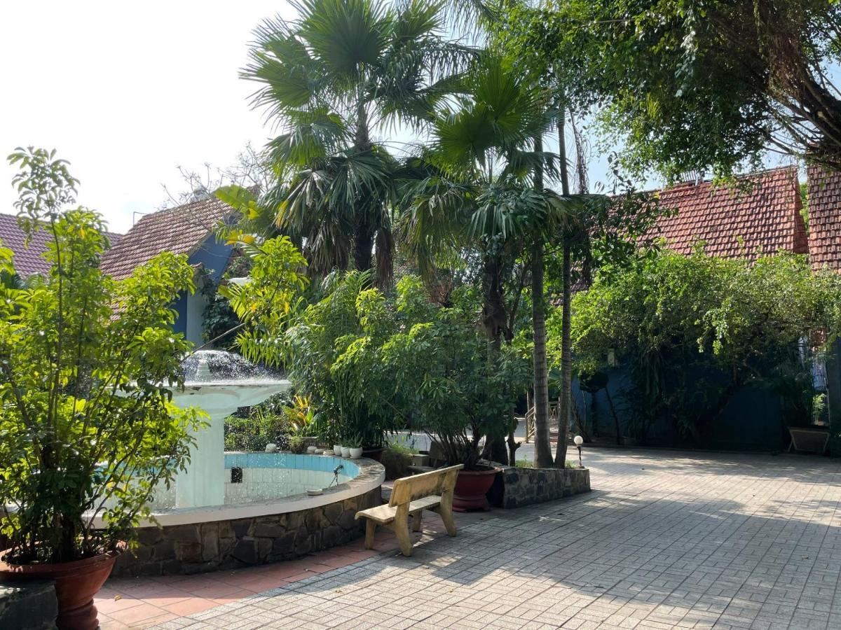 Song Tra Hotel Thu Dau Mot Exterior photo